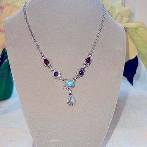 Nicky Butler necklace EUC